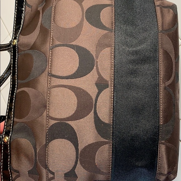 HOST PICK! Chocolate brown Coach tote - Picture 3 of 7